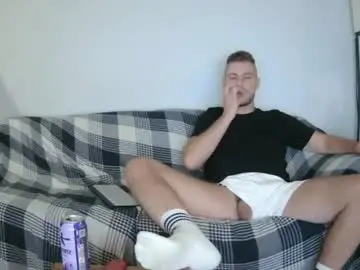 Chaturbate Nude Webcam of englishladxxx