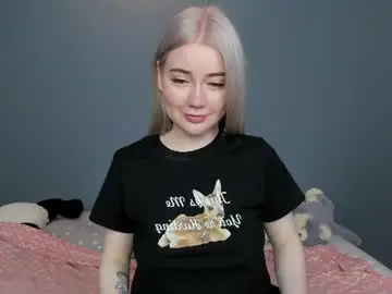 Chaturbate Nude Webcam of lillie_berry