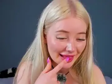 Chaturbate Live Sex of lillie_berry