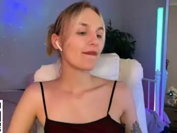 Chaturbate Live Porn of vikky_moon
