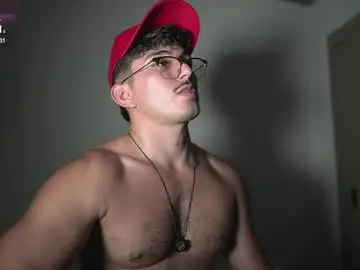 Chaturbate Live Sex of simoon_01