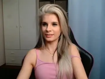 Chaturbate Adult Webcams of kristineamore