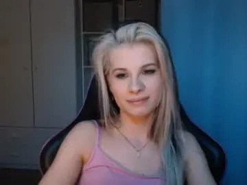Chaturbate Live Sex of kristineamore