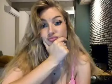 Chaturbate Nude Webcam of hi_lina