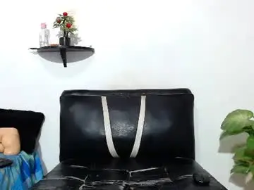 Chaturbate Live Sex Cam of martin_fiit