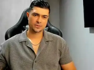 Chaturbate Free Live Porn of adam_clarke