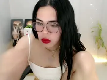 Chaturbate Live Sex of enchantress_mia03