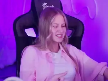 Chaturbate Best live sex cam show of evemundie