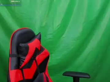 Chaturbate Nude Webcam of justin_time111