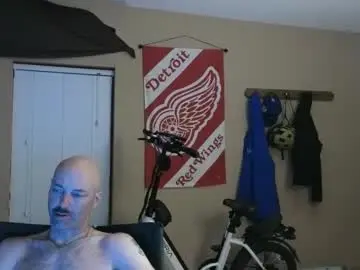 Chaturbate Live Sex Cam of matthewhusby