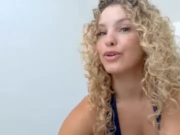 Chaturbate Sex Chat of theislandgirl