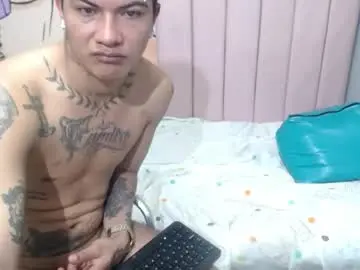 Chaturbate Nude Webcam of cludia_and_carlosres