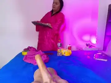 Chaturbate Private Sex Chat of elenna_boobs_
