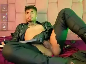 Chaturbate Live Sex Cam of juancamilo66_