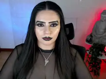 Chaturbate Watch Live Sex Cams of emili_evans_
