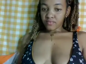 Chaturbate Live Porn of mmyriame