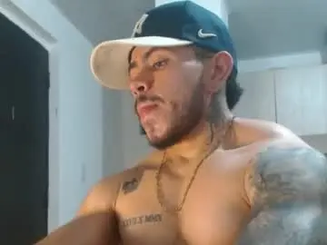 Chaturbate Free Porn Cam of adam_shilder7