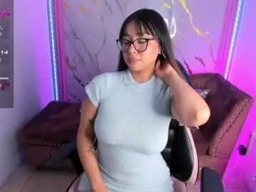 Chaturbate Live Sex Cam of nasha_abby