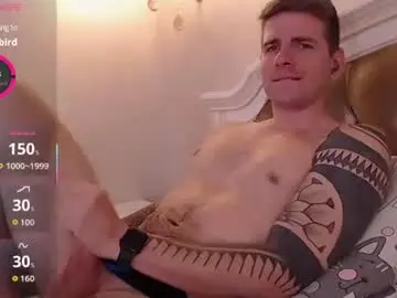 Chaturbate Free Porn Cam of mr_longboy
