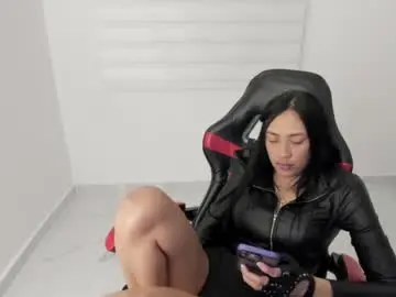 Chaturbate Nude Webcam of mistress_findom