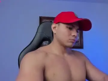 Chaturbate Best live sex cam show of roy__constance