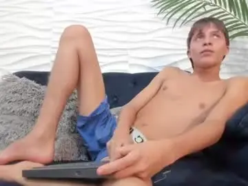 Chaturbate Free Live Porn of pavo_tv