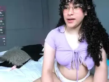 Chaturbate Nude Webcam of urcurlycurvy