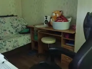 Chaturbate Live Sex Cam of golden_boyyy21