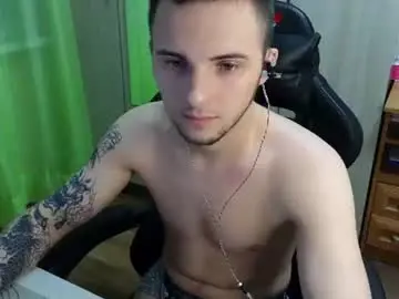 Chaturbate Live Porn of golden_boyyy21