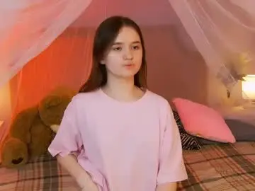 Chaturbate Free Porn Cam of strawbunnybite