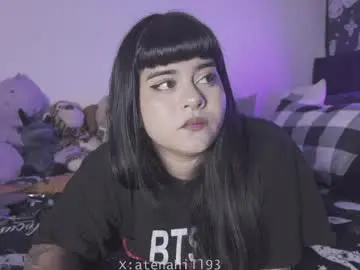 Chaturbate Live Sex Cam of atena_hill93