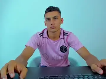 Chaturbate Free Live Porn of max_wild01