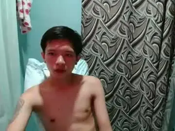 Chaturbate Live Sex Cam of asian_macky