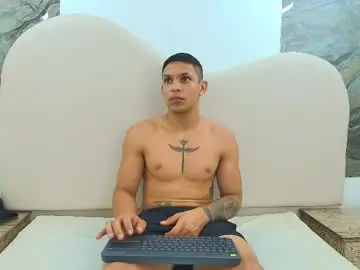 Chaturbate Adult Webcam of brandon_mercuri