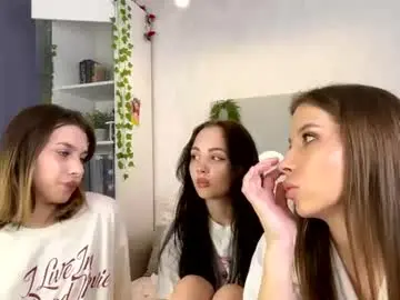 Chaturbate Watch Live Sex Cams of leylalin