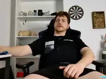 Chaturbate Nude Webcam of aaronlegend