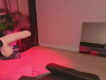 Chaturbate Live Sex Cam of nerdy_freyua