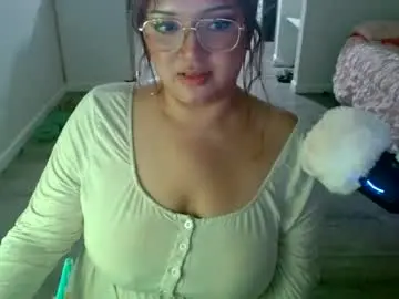 Chaturbate Live Sex Cam of kittengonewild
