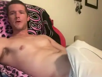 Chaturbate Live Porn of tommygunzsolo