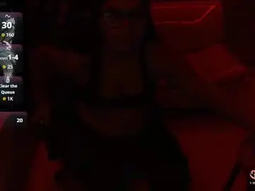 Chaturbate Sex Cam of valeri_harpers4