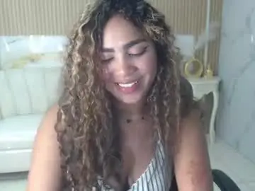 Chaturbate Live Sex of loola_s