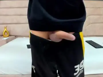 Chaturbate Free Porn Cam of thiagos19
