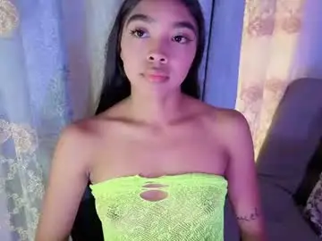 Chaturbate Live Sex of pocahontas_moon