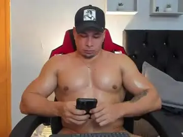 Chaturbate Nude Webcam of tyler_hank1
