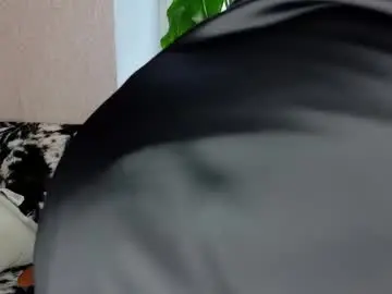 Chaturbate Best live sex cam show of lucy_curvy