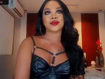 Chaturbate Free Porn Cam of urmajestytyra
