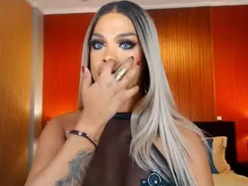 Chaturbate Free Live Porn of urmajestytyra