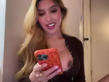 Chaturbate Live Sex Cam of yurika_suckxx
