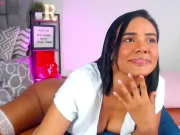 Chaturbate Watch Live Sex Cams of regina1819