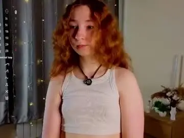 Chaturbate Live Sex Cam of lydaerne